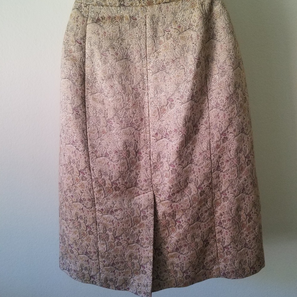 Ann Taylor LOFT Pencil Skirt - Picture 3 of 8